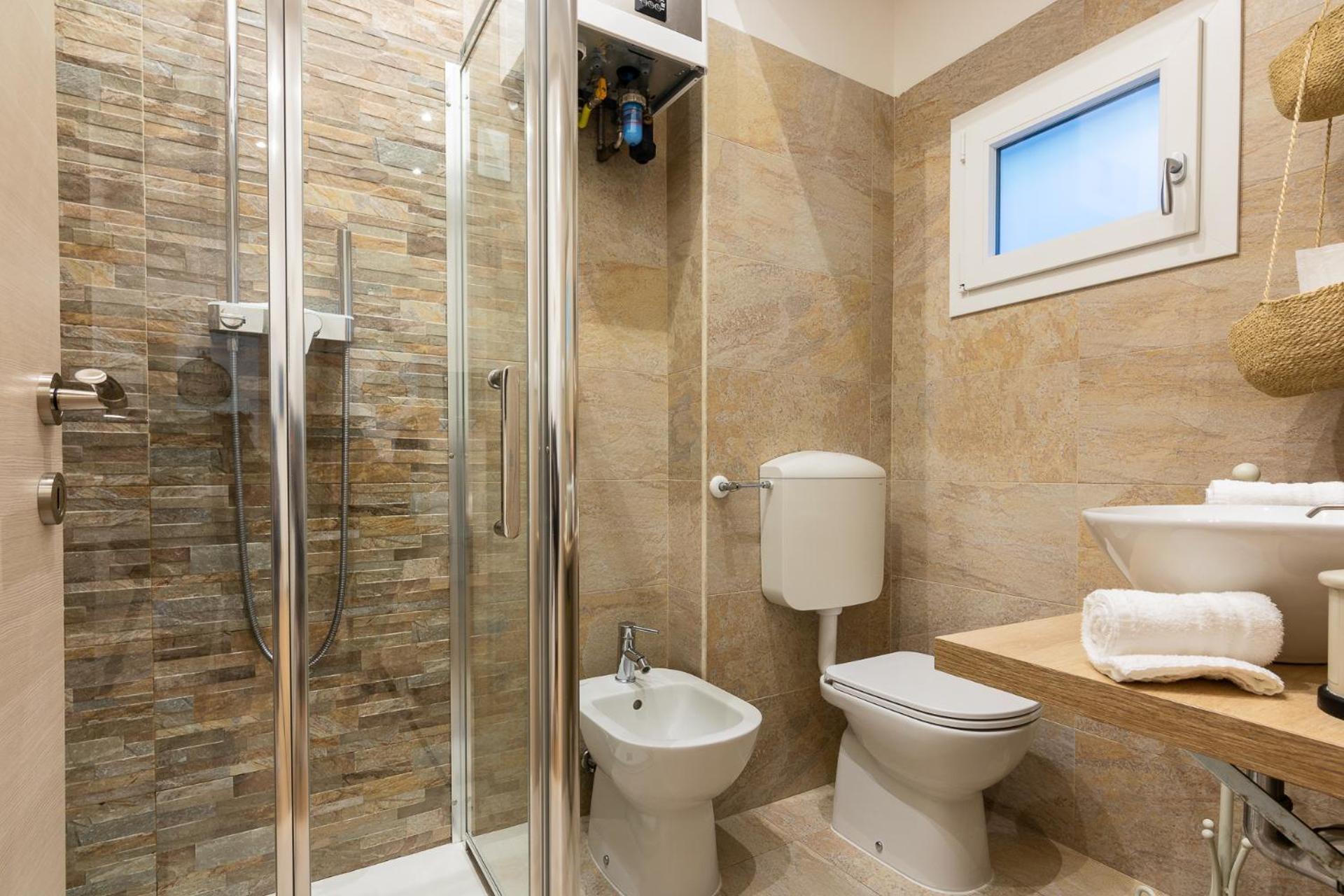 Adl Apartment