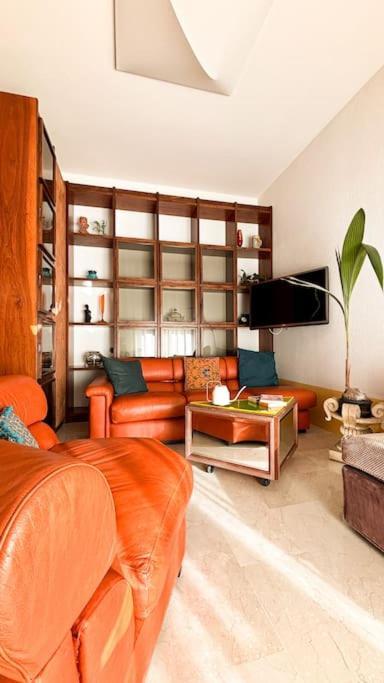 Giallo Lame Appartement Bologna