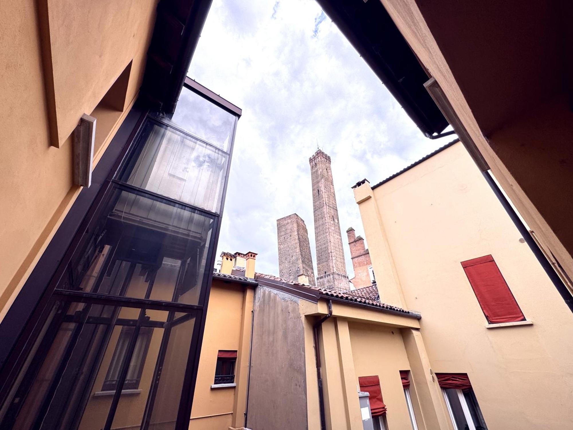 Apartment Realkasa Towers View Bologna