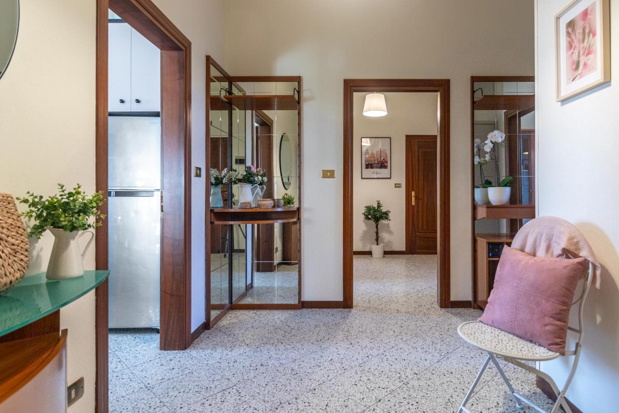 Apartamento Sweet Graziella Vicino Stazione Per 6 Persone Bolonha