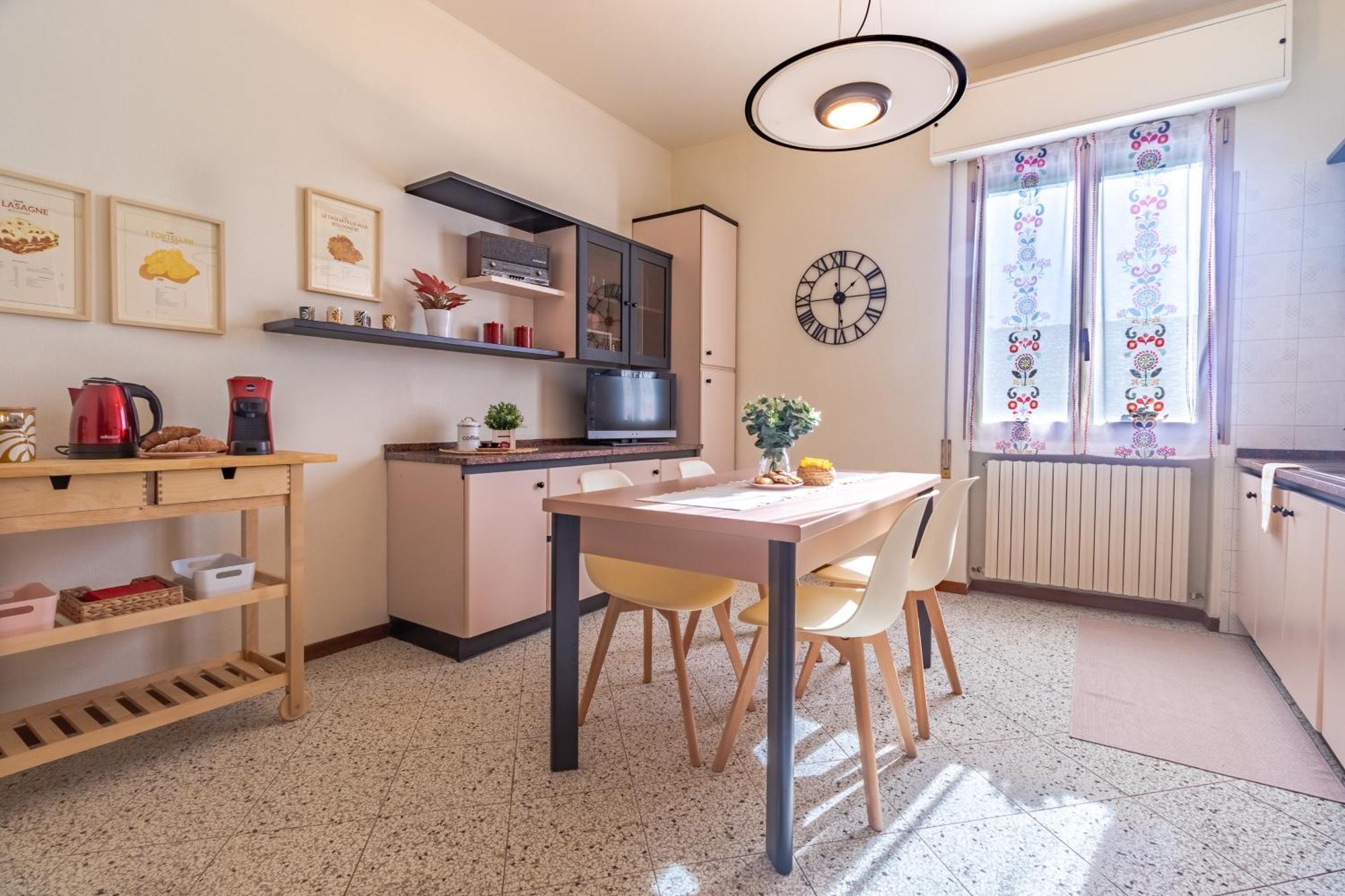 Sweet Graziella Vicino Stazione Per 6 Persone Apartamento *