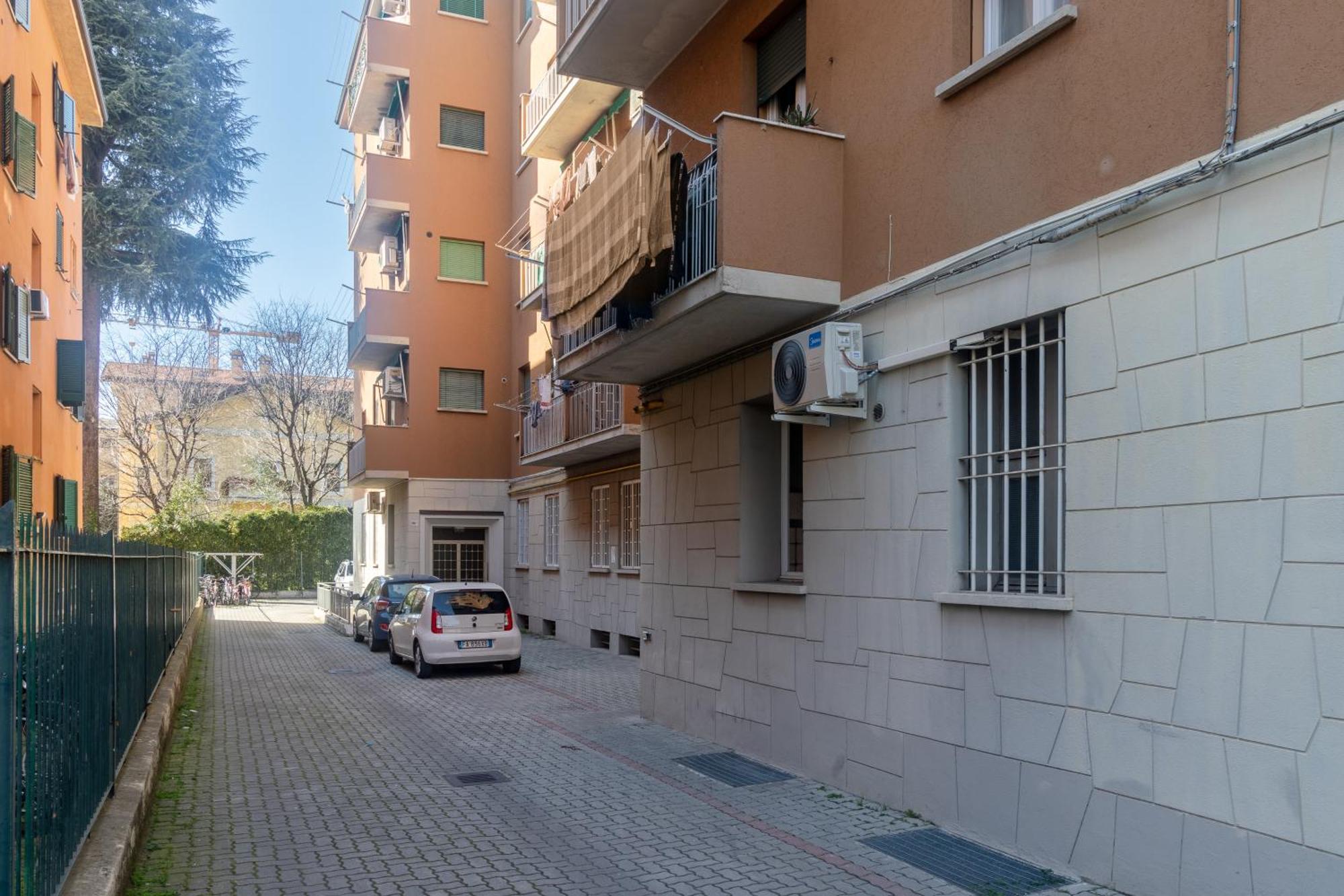 Sweet Graziella Vicino Stazione Per 6 Persone Apartamento Bolonha