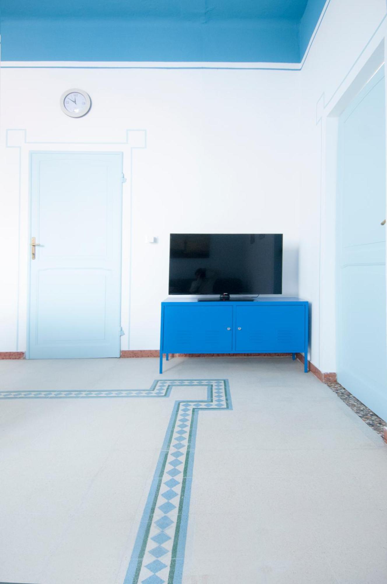 & Hills - Ambrogiohost Apartment
