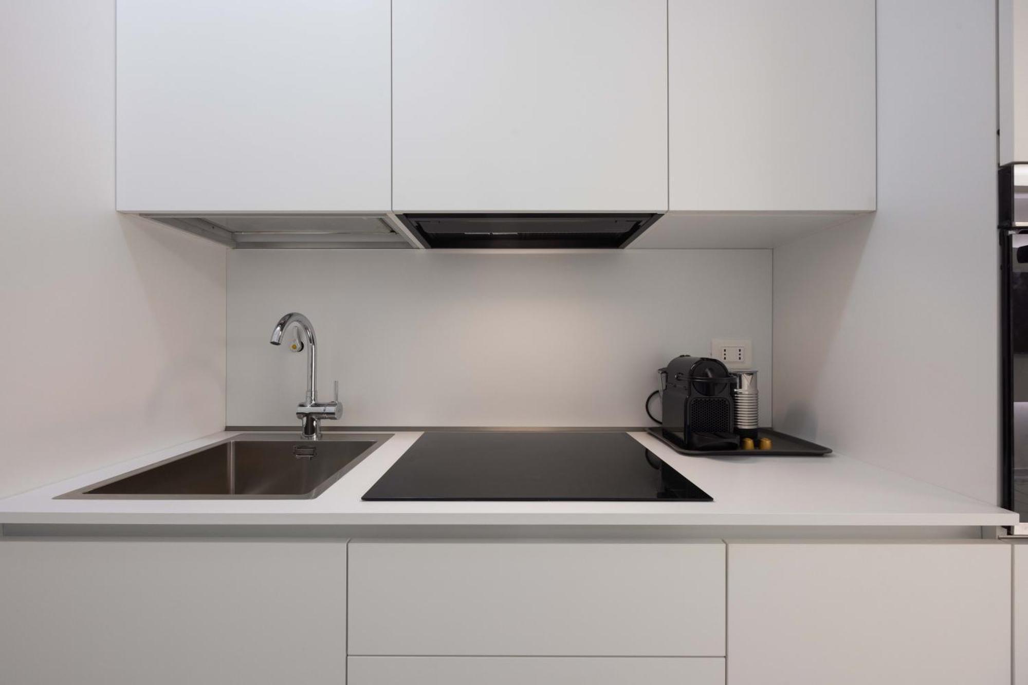 Superior Station Apartment *