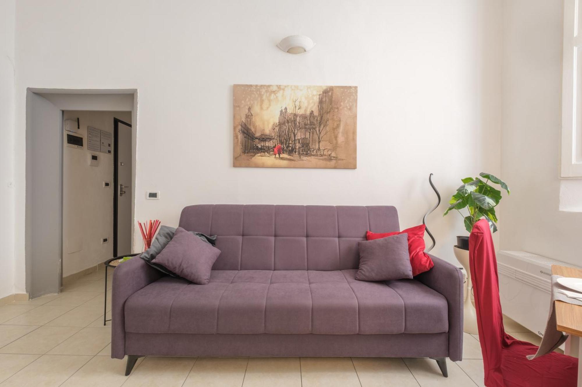 Loungefloor Design Apartment *