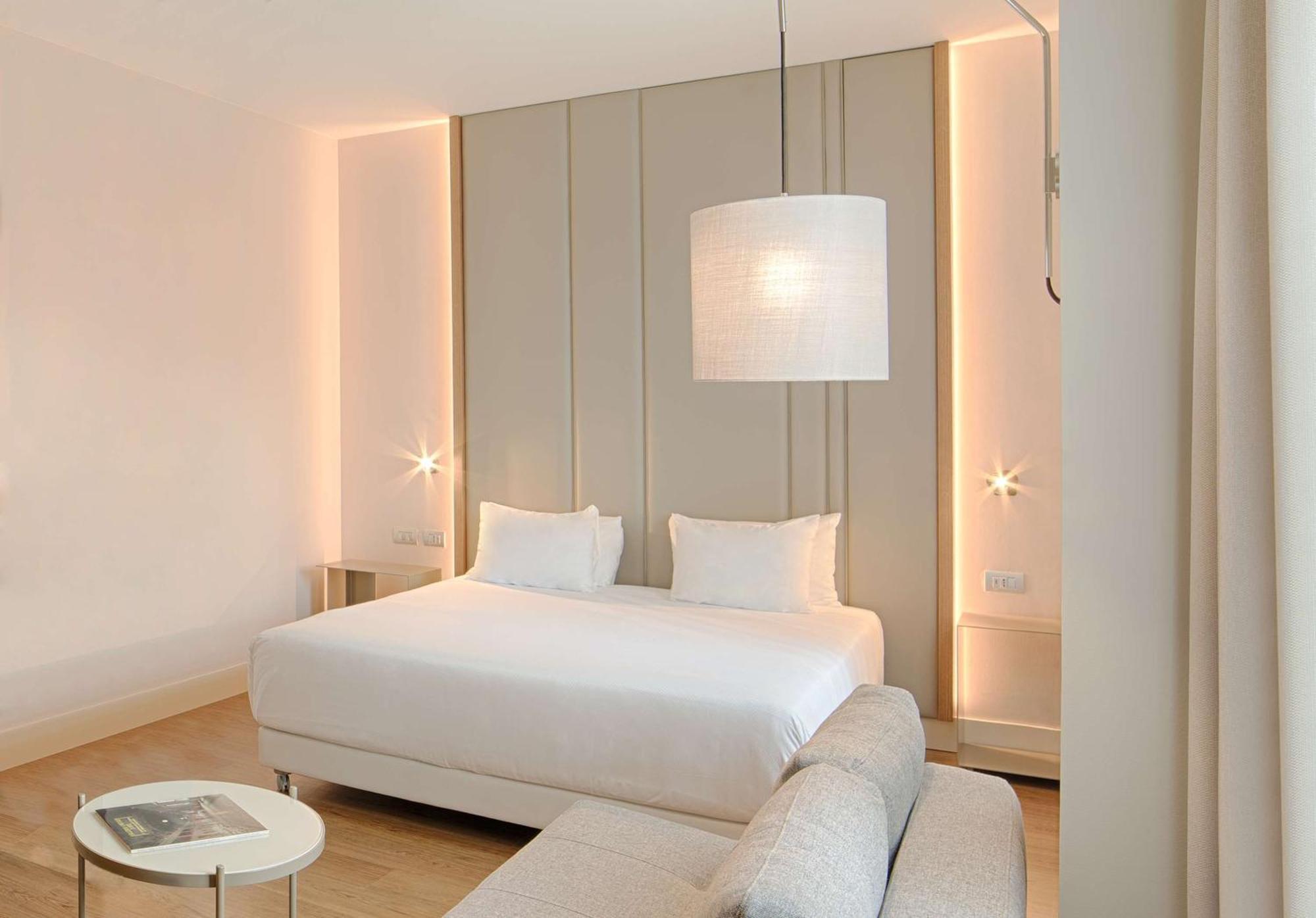 Nh De La Gare Hotel