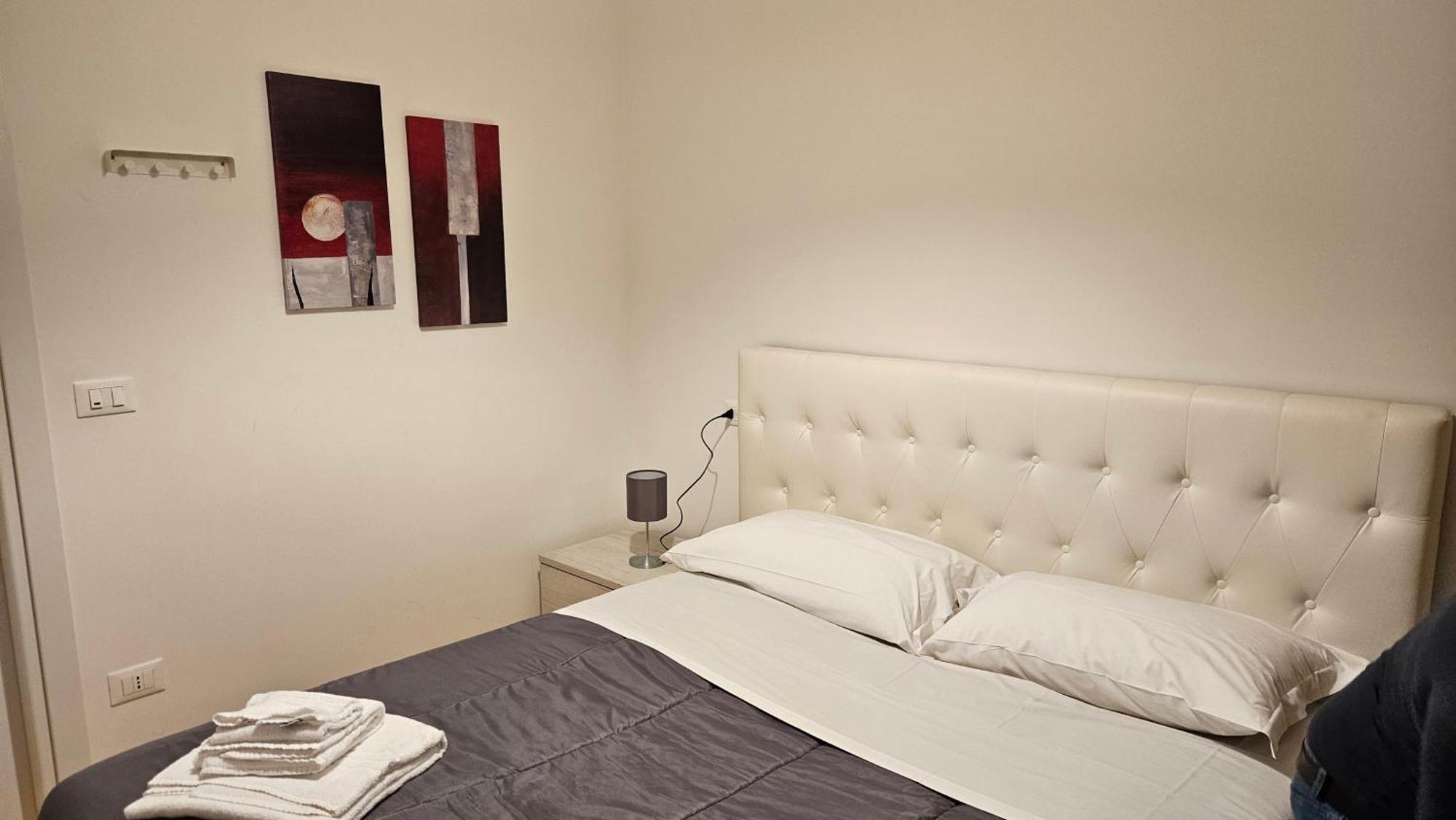 Residenza Ugo Bassi Apartment *