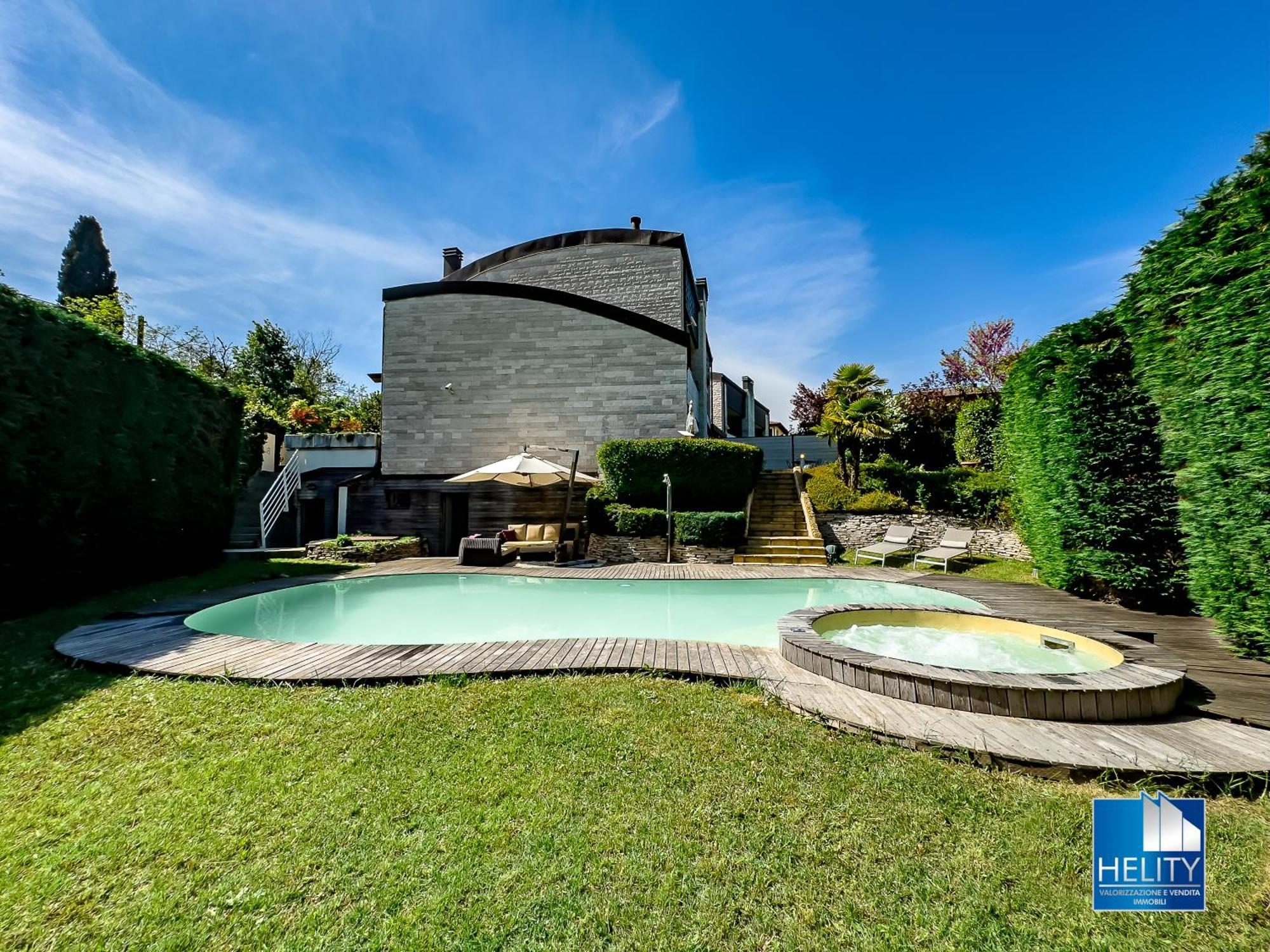 Blissful Havenluxurious With Pool* * * * *