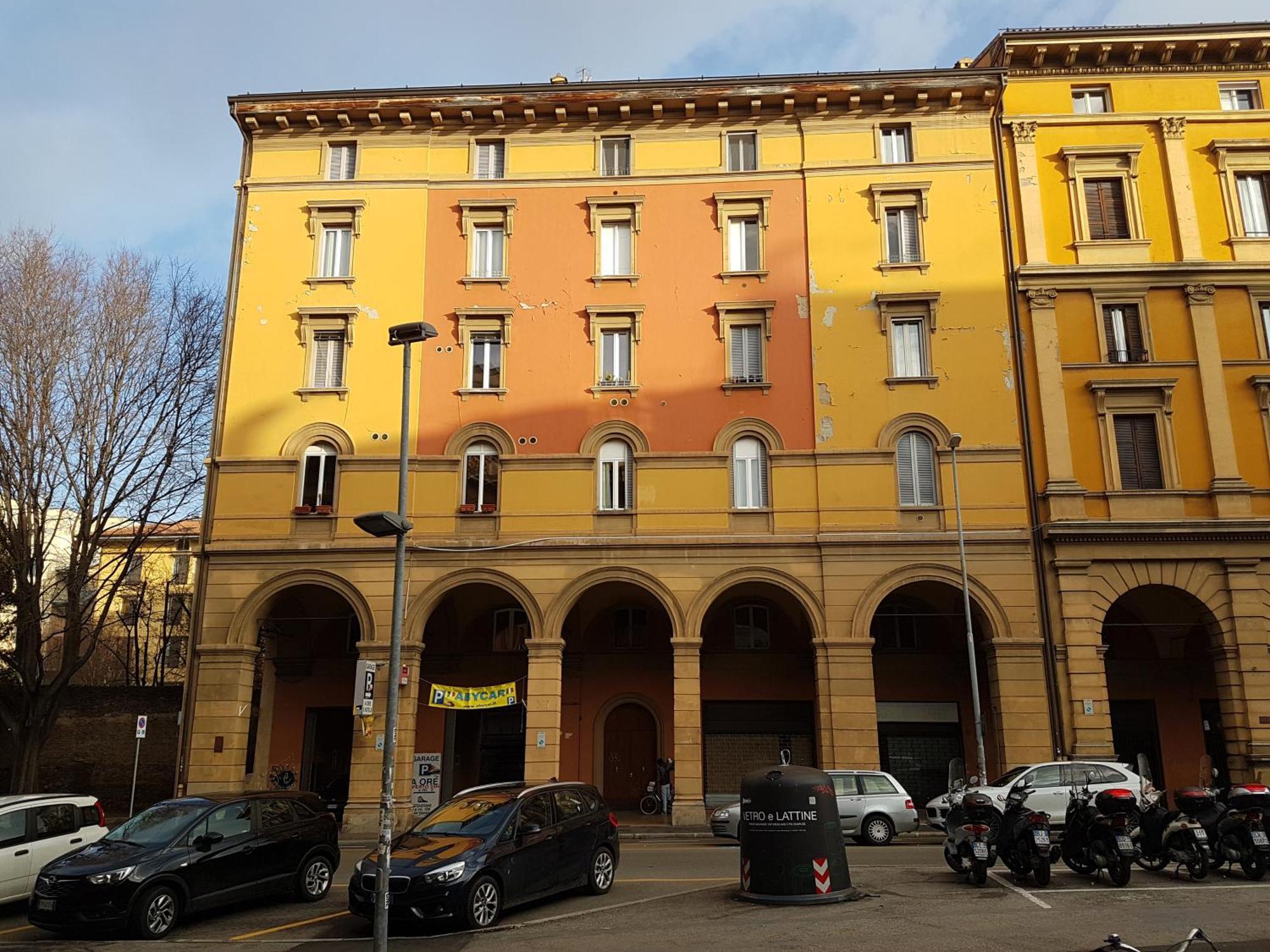 Pandolf Bologna