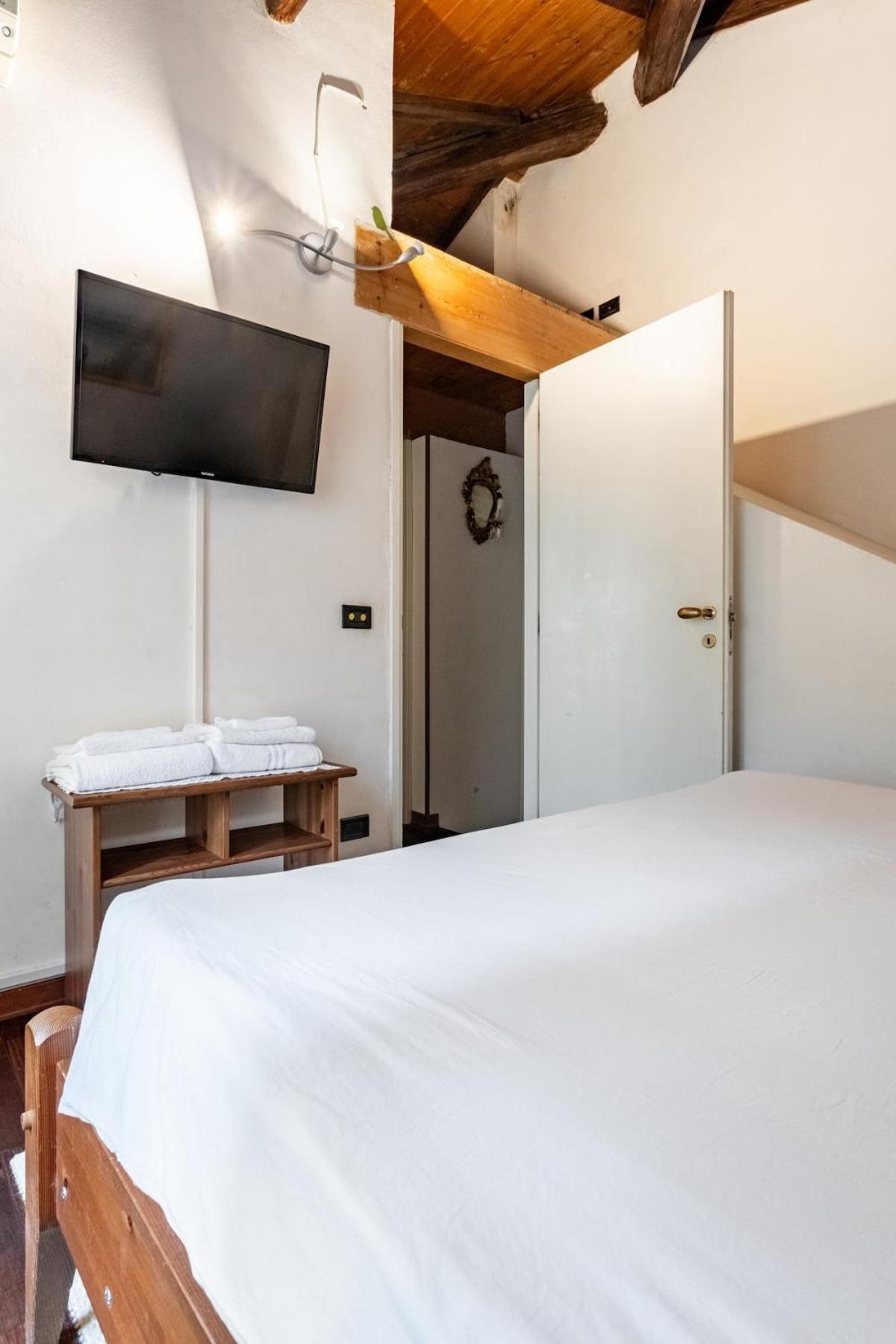 Apartment Gamberini House - Private Garden Bologna