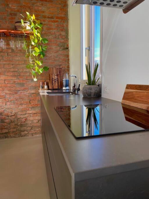 Kurt's Kitchen, Stylish With Terrace * Bologna