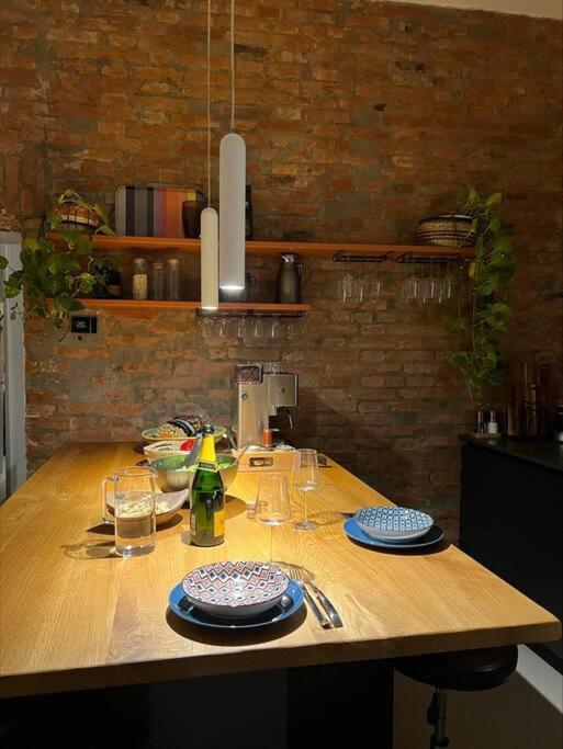 Apartment Kurt's Kitchen, Stylish With Terrace *