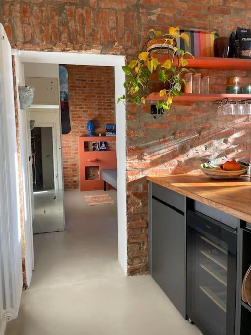 Apartment Kurt's Kitchen, Stylish With Terrace