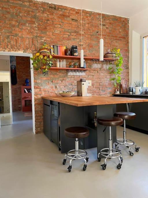 Apartment Kurt's Kitchen, Stylish With Terrace *