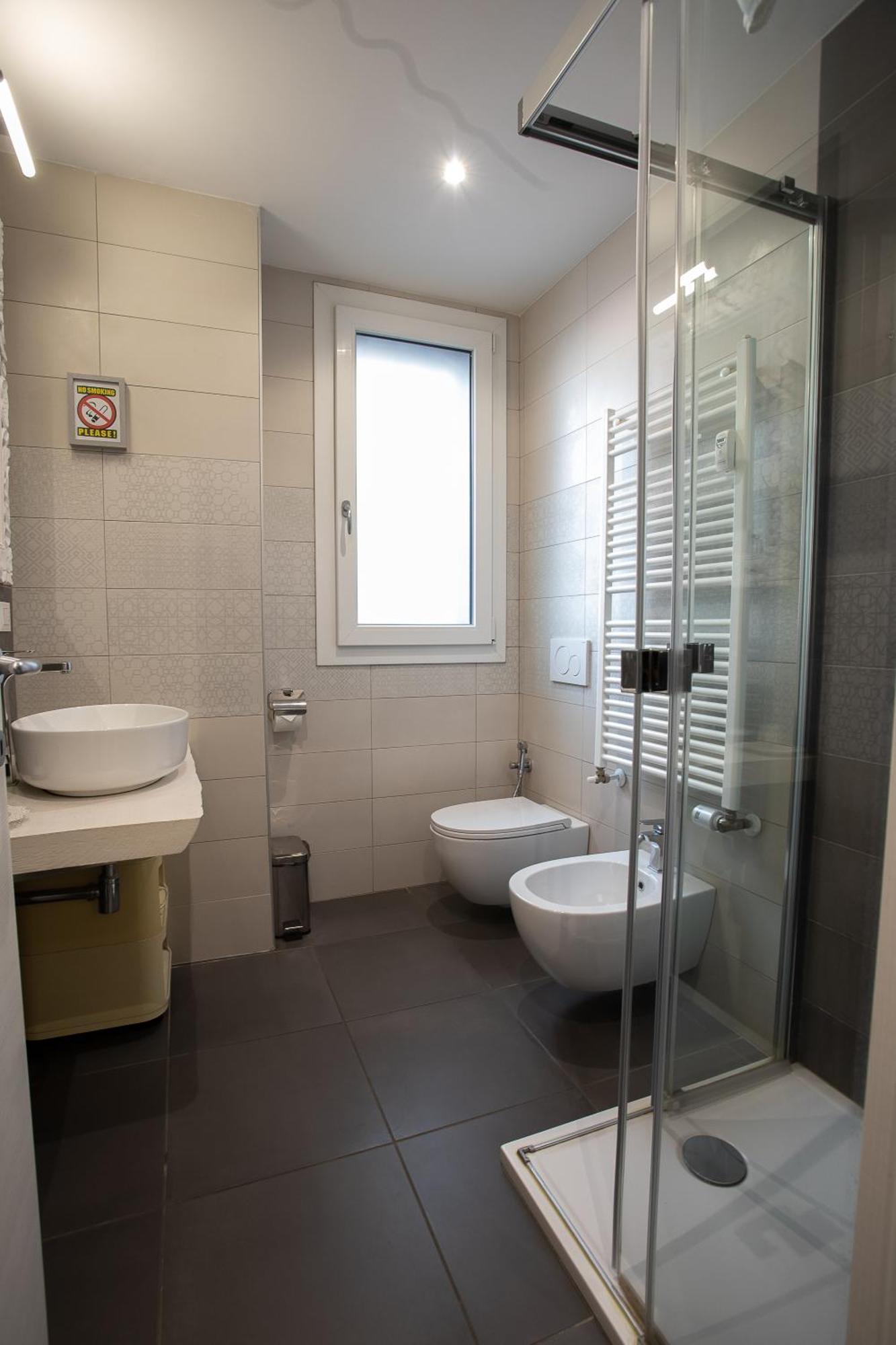 Happy Bo Centro Free Private Parking Apartment Bologna