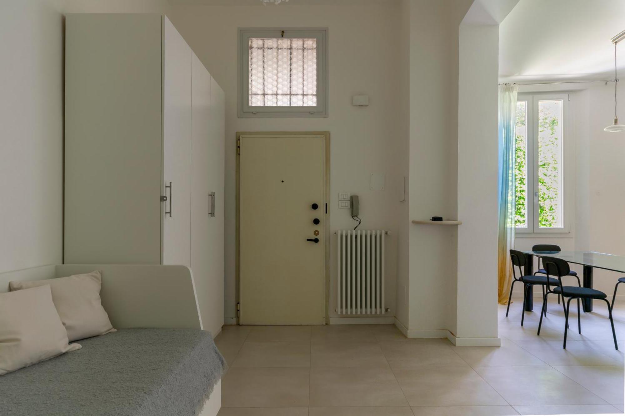 Amos - 5 Minutes From Piazza Maggiore Apartment