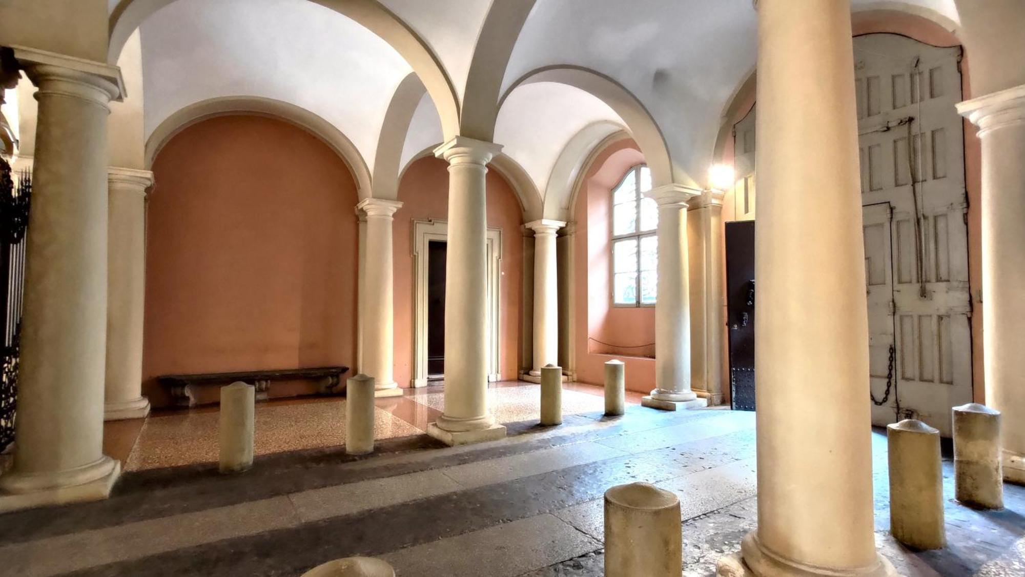 Pompeo Apartment