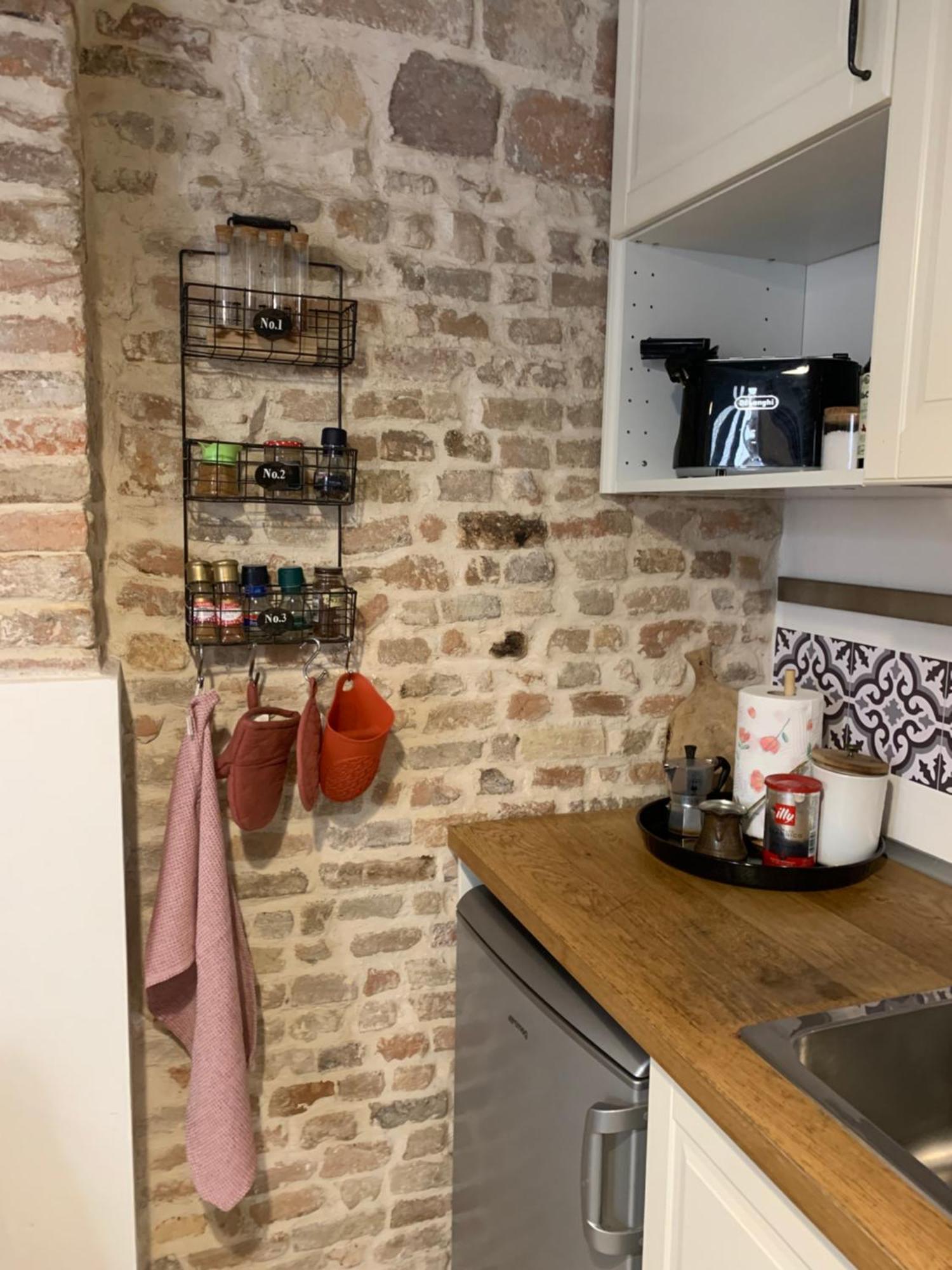 Casina Centotrecento-romantic & Quite Apartment- Apartment Bologna