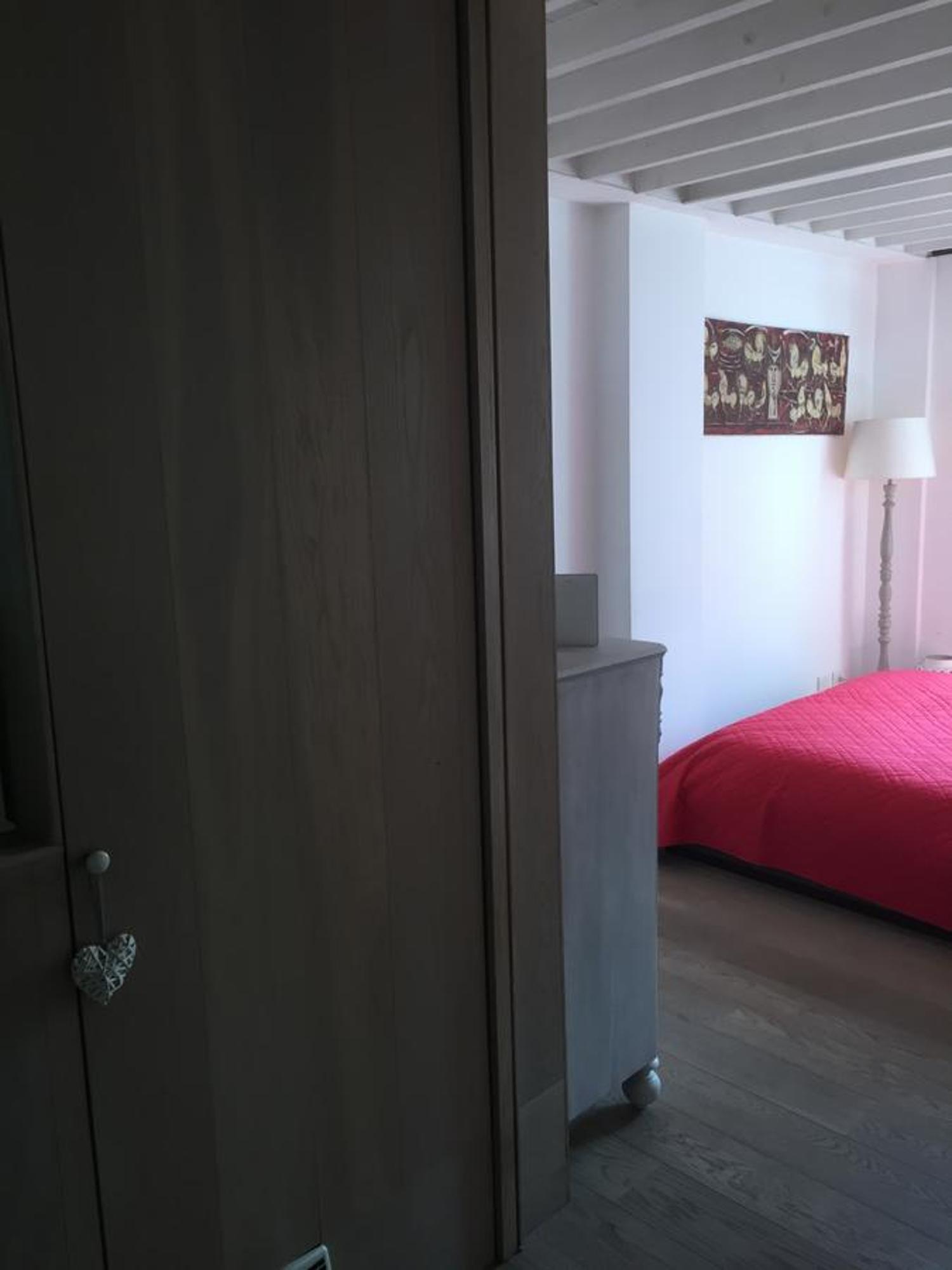La Finestra Apartment *