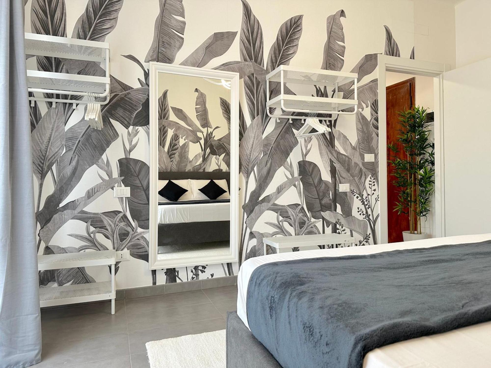 Laura Relais * Bologna