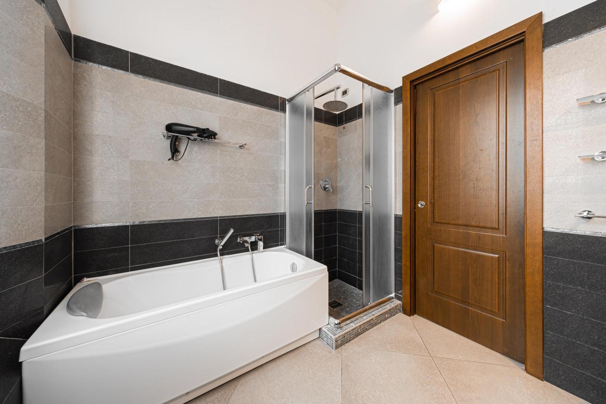 Immobo Arcadian - Piazza Maggiore View Apartment *