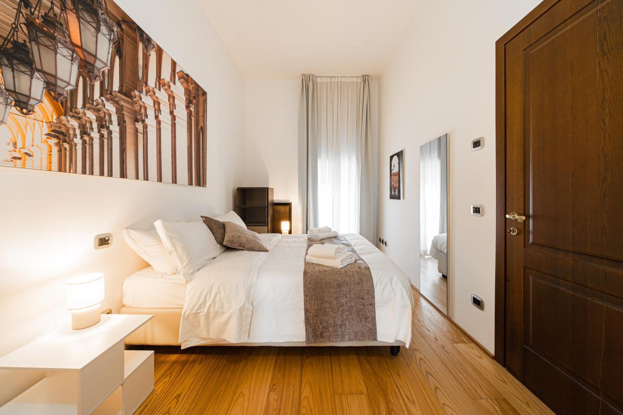 Apartment Immobo Arcadian - Piazza Maggiore View