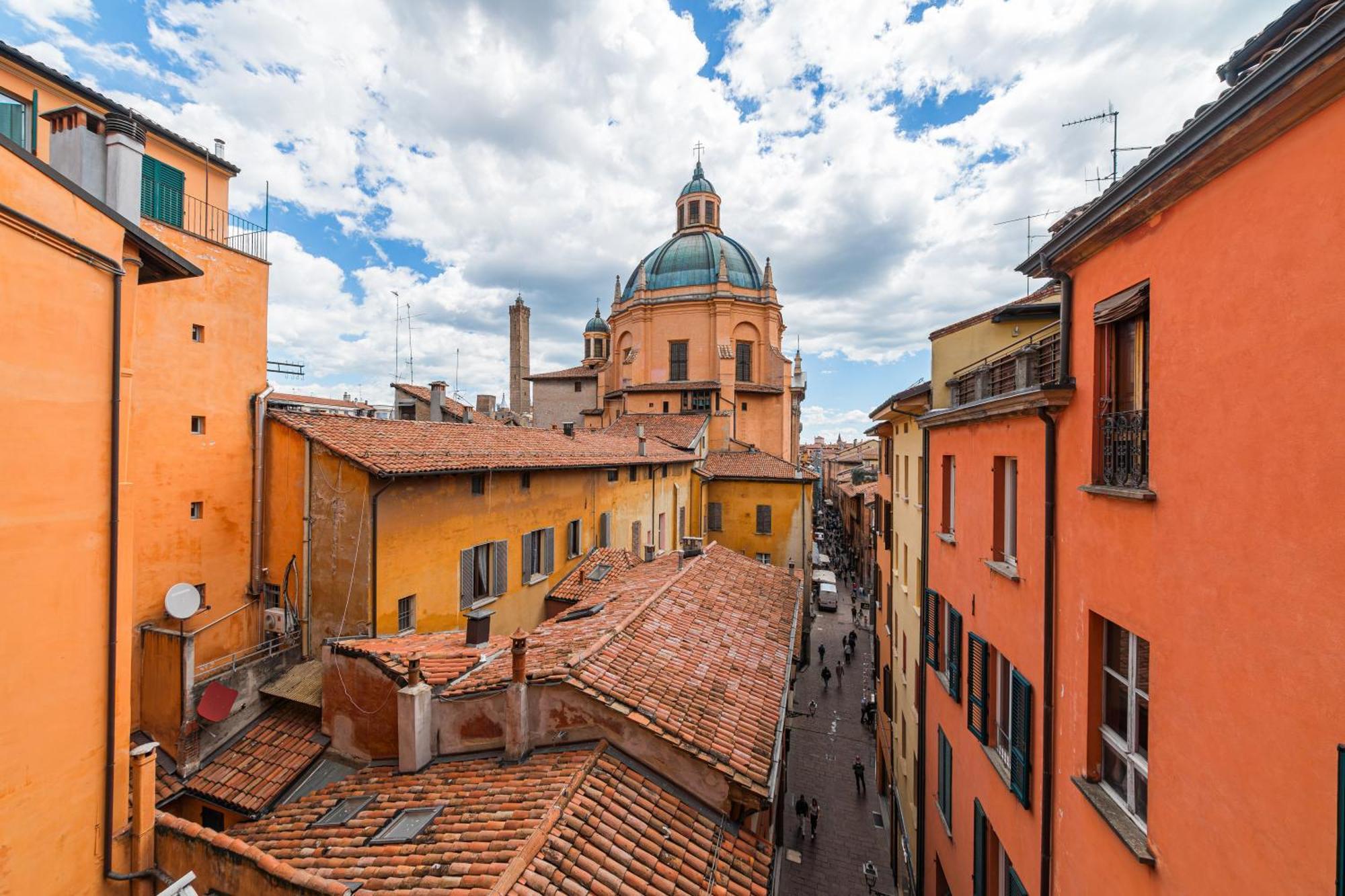 Immobo Arcadian - Piazza Maggiore View Bologna