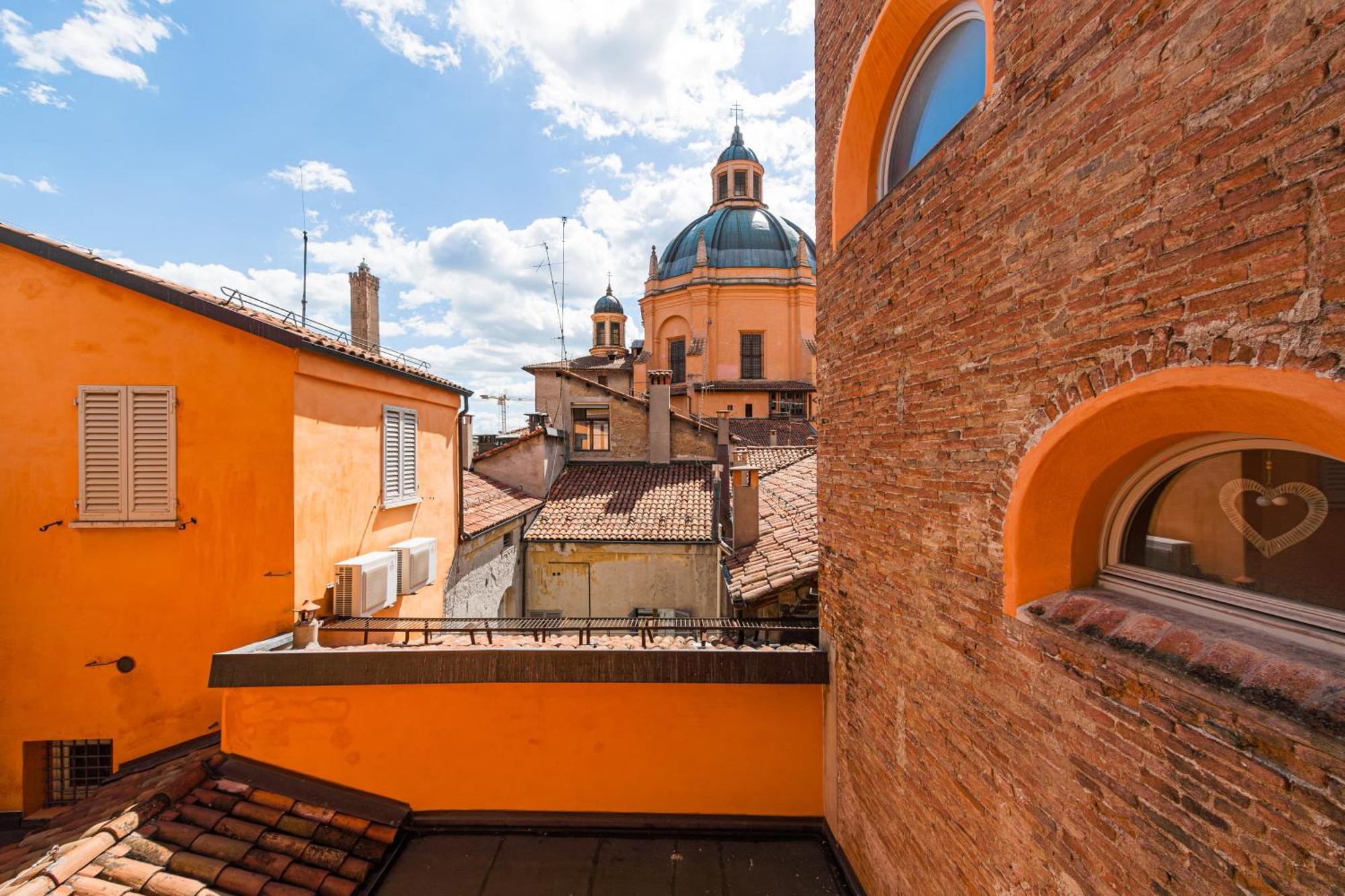 Immobo Domus - Piazza Maggiore View * Bologna