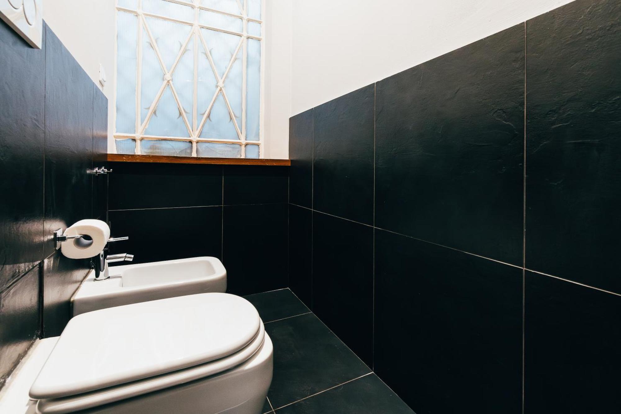 Gasthof - Private Bathroom Bologna