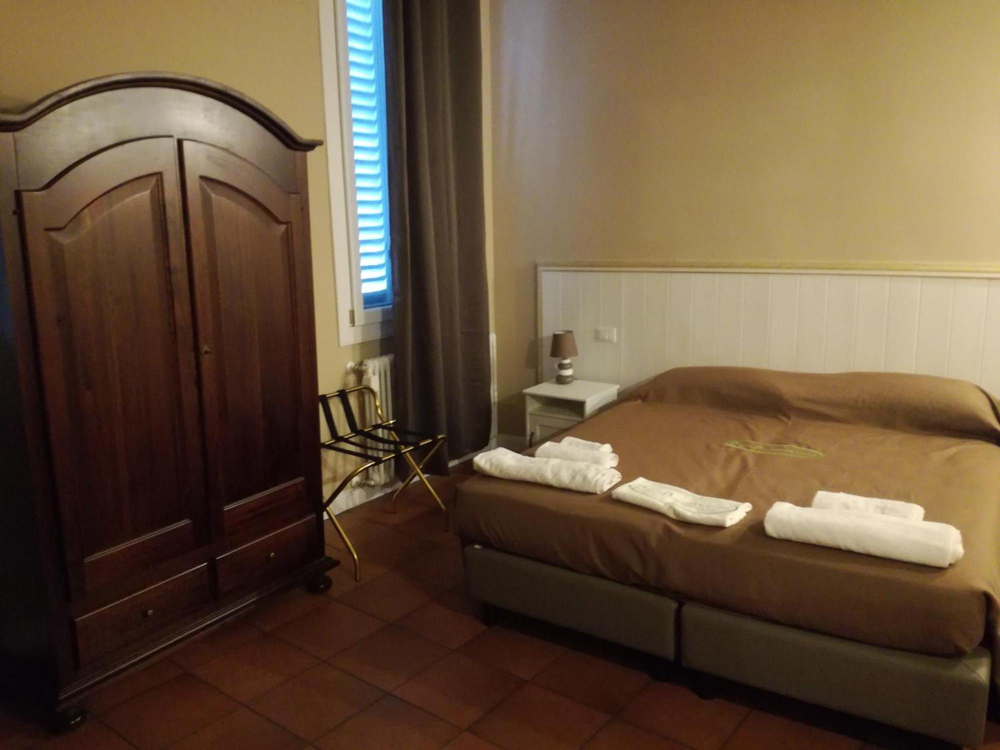 Piazza Maggiore And -bedinbolognacentro Luxuryh *