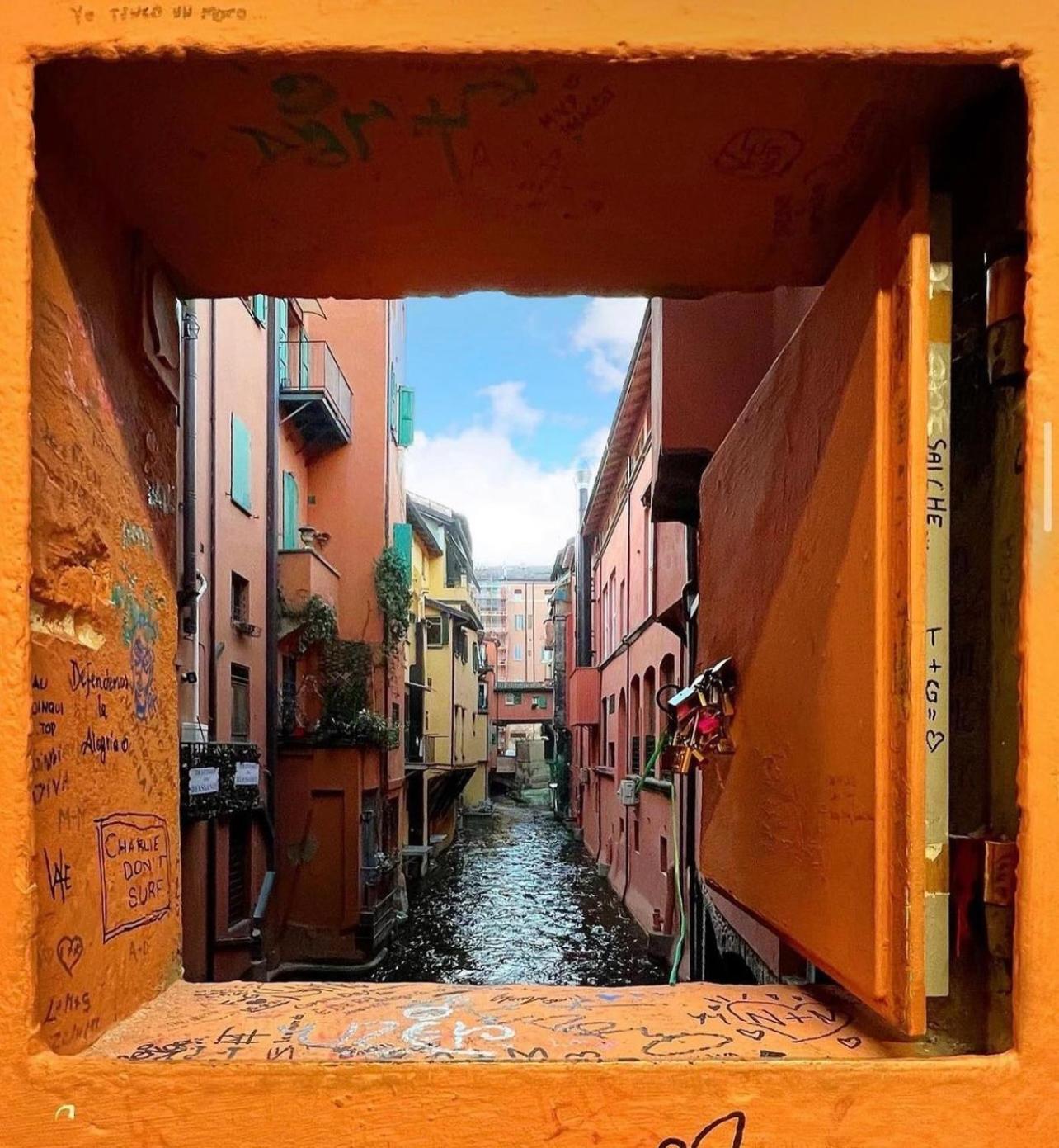 Bolognabyside -righi * Bologna