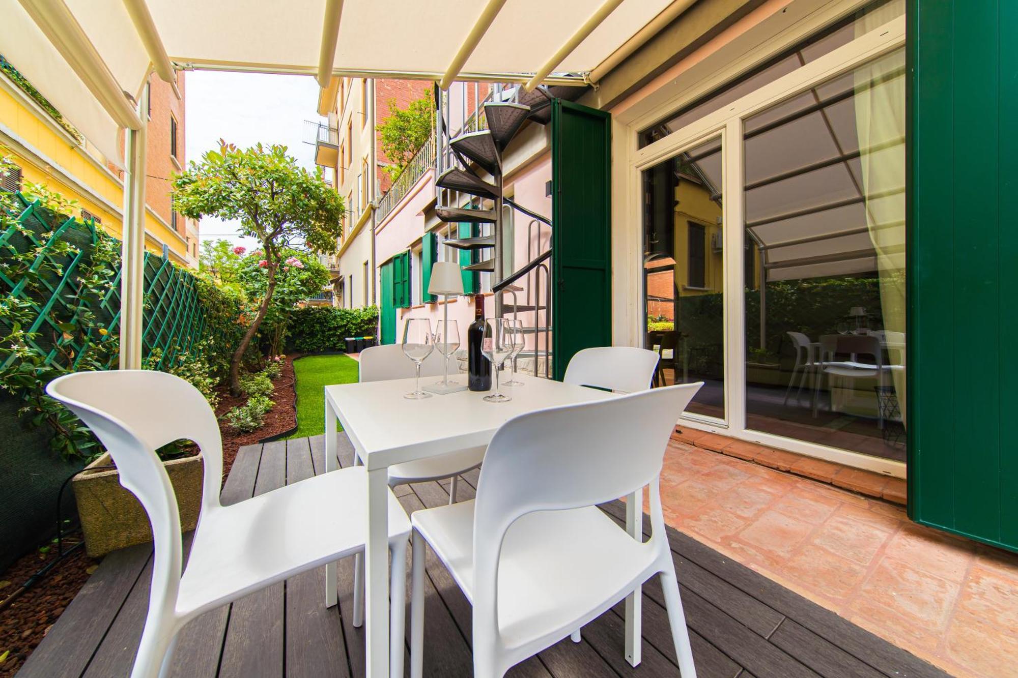 Villa Urban Free Parking - Private Garden *