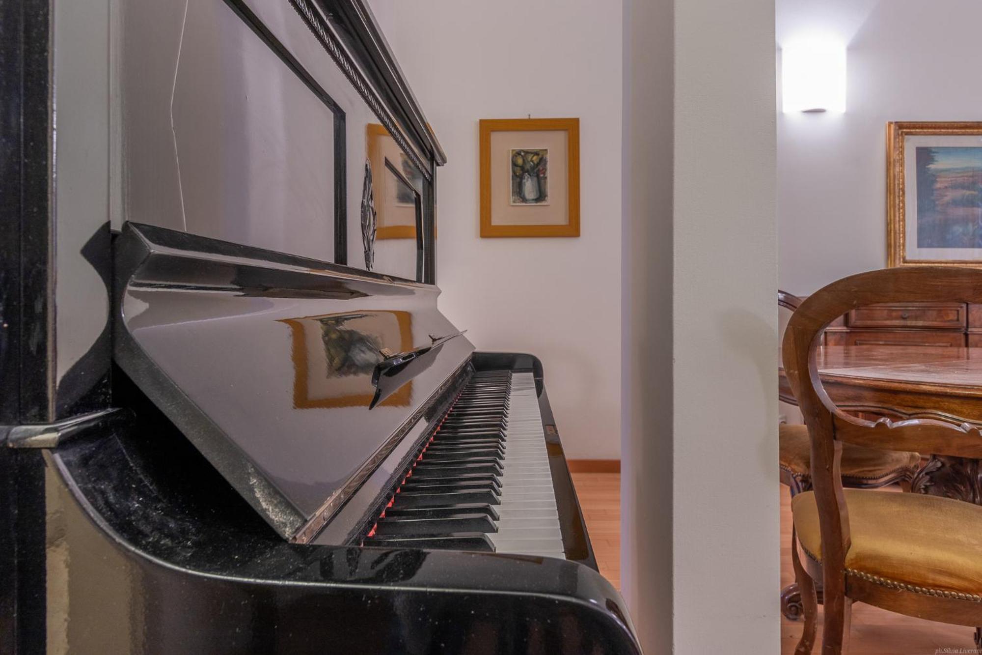 Housmart Cartoleria 8 Apartment Bologna