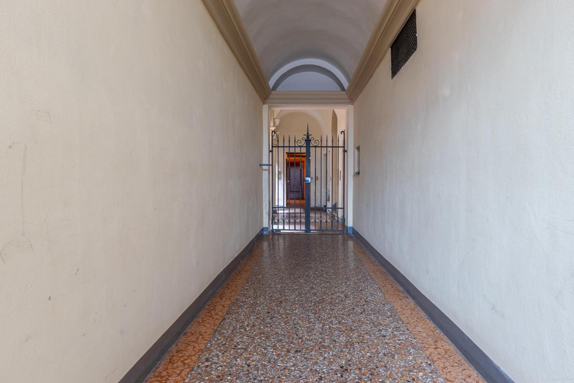 Housmart Moline 20 Bologna