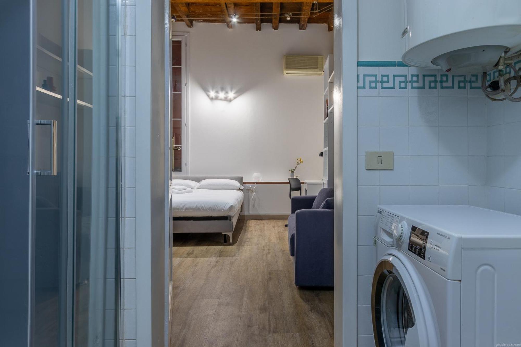 Housmart Moline 20 Apartment *