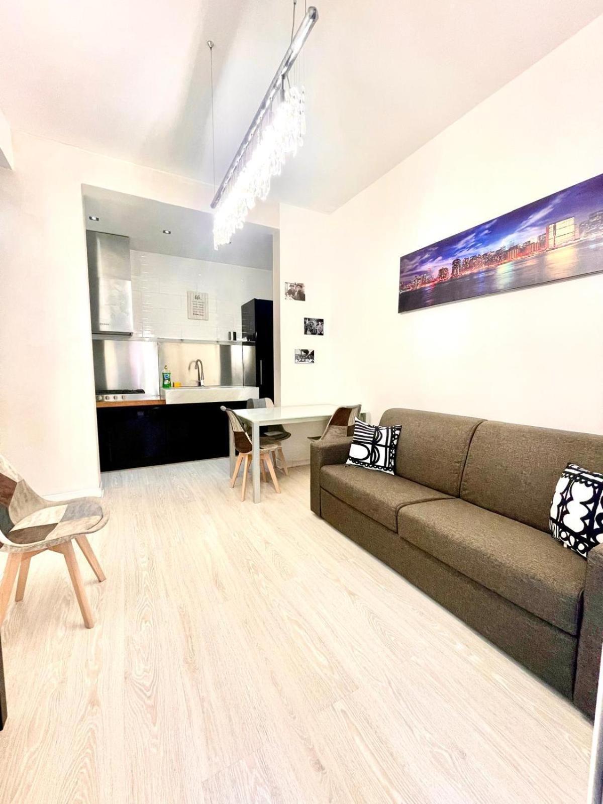 Apartment 15 - Tourist House Primaticcio - Self Check-in Bologna