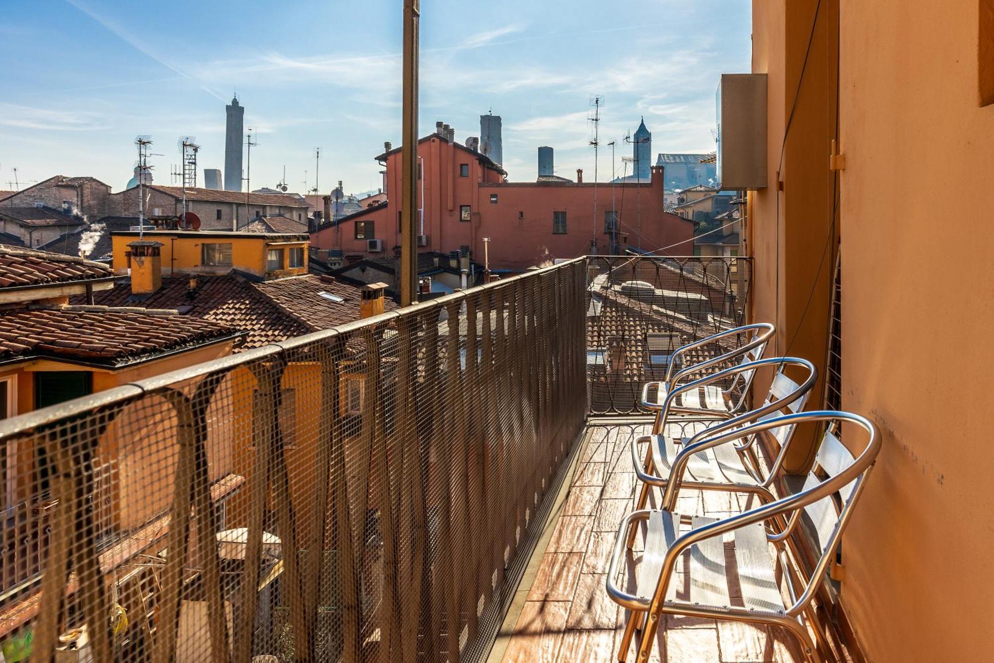 Torresotto Dei Piella By Wonderful Italy * Bologna