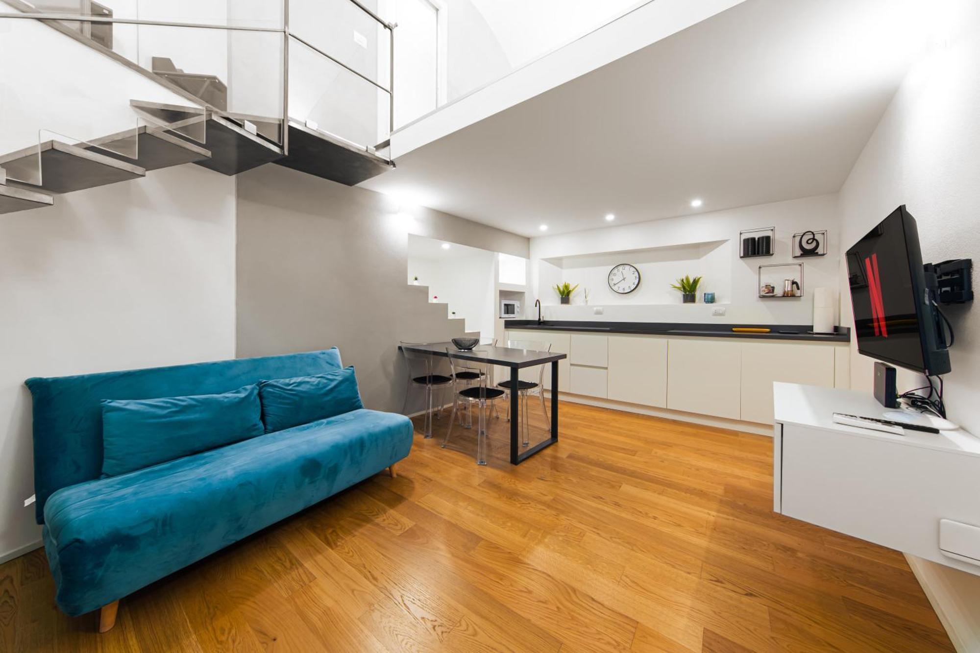 Lilli House - In The Heart Of Bologna