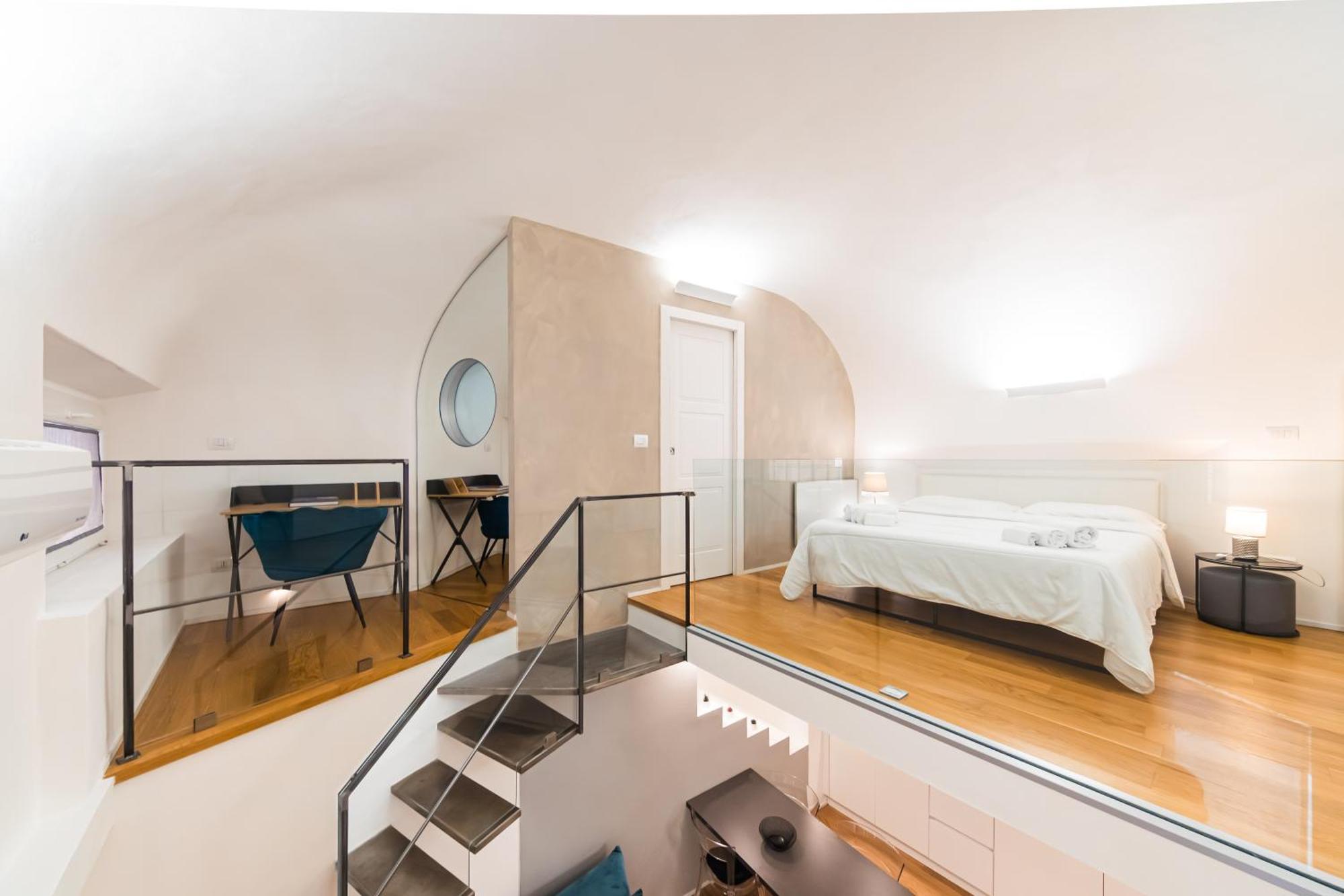 Lilli House - In The Heart Of Apartment *
