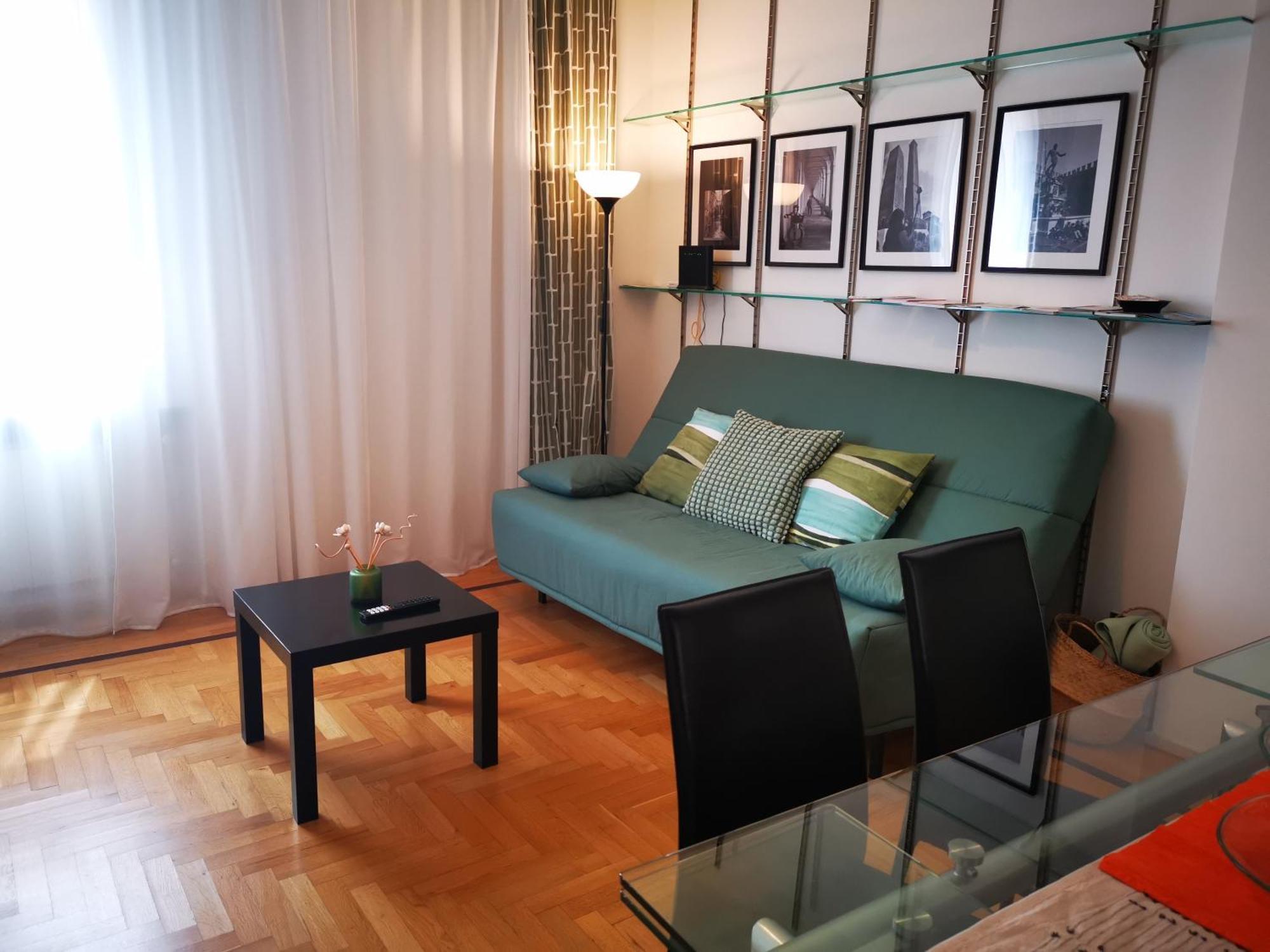 Apartment Ca Porticoes
