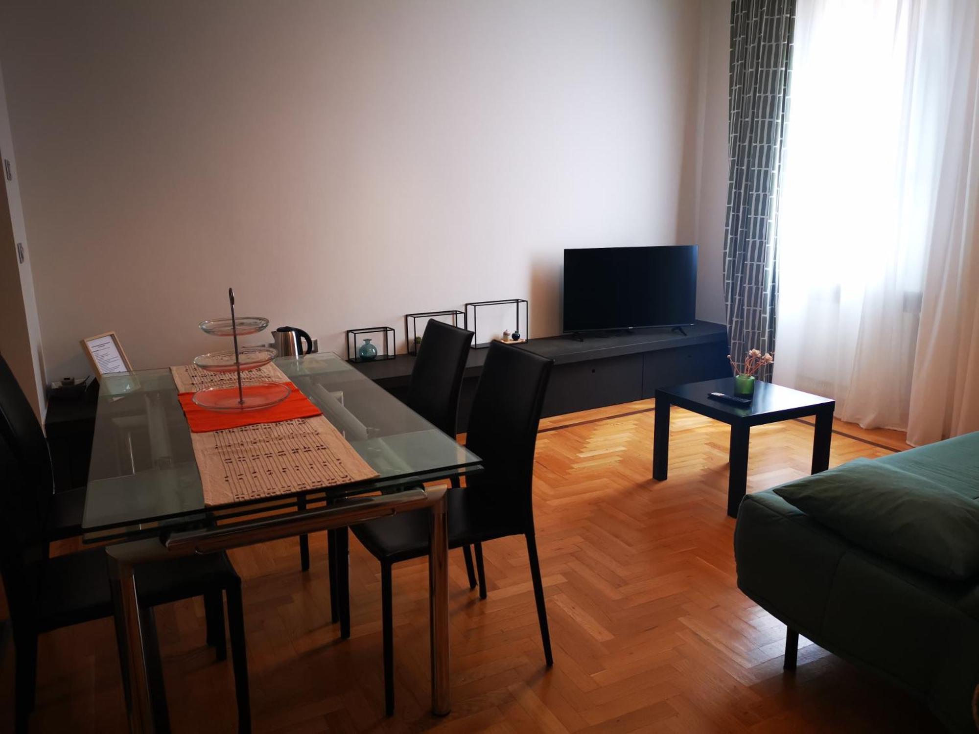 Ca Porticoes Apartment *