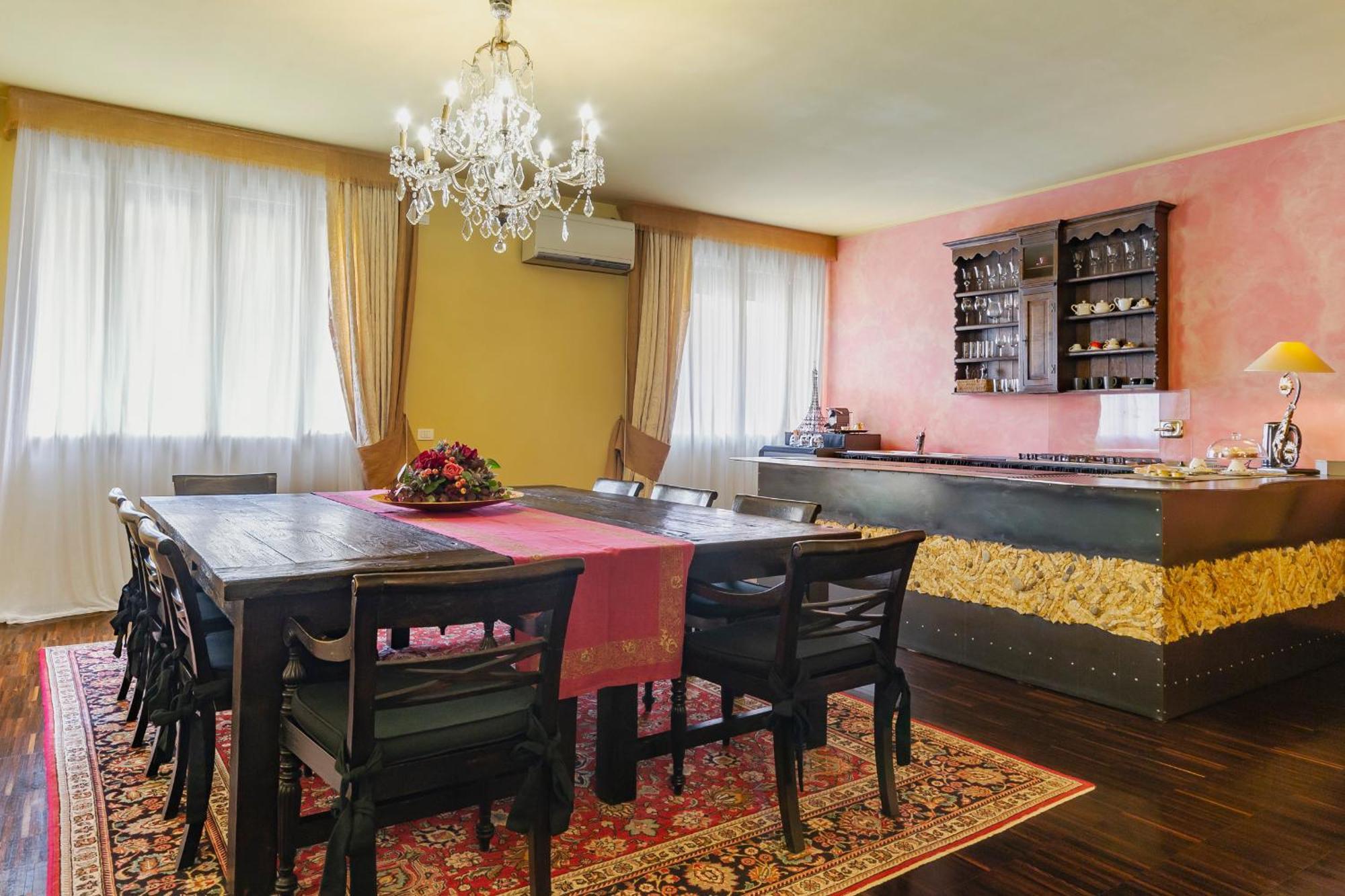 Bohemian Spacious And Loft Bologna