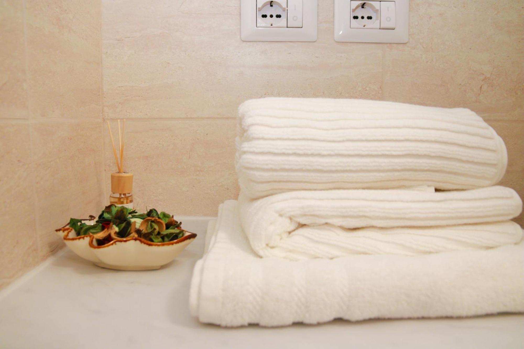 U Zone Apartment *