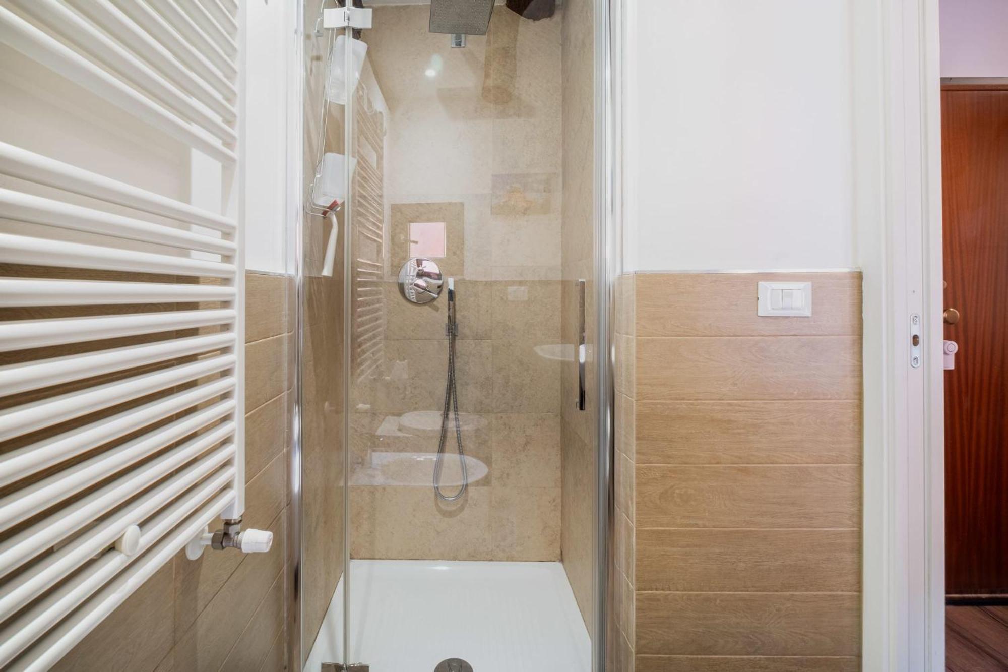 Homeby, Belvedere Apartment *