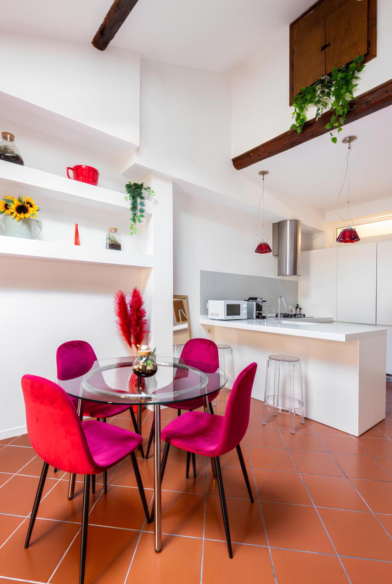 Apartment Bright Design House In The Heart Of *