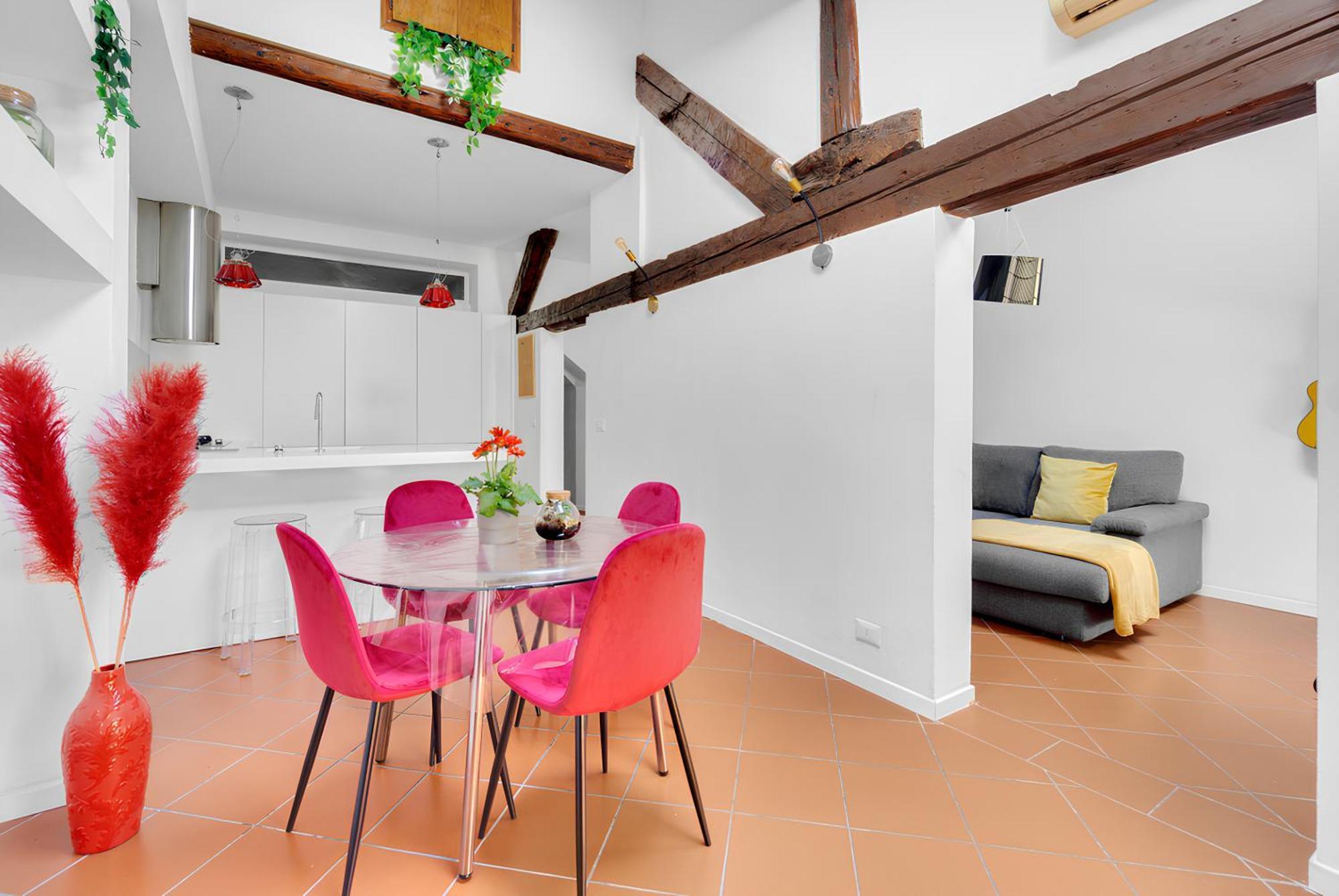 Bright Design House In The Heart Of Appartement *