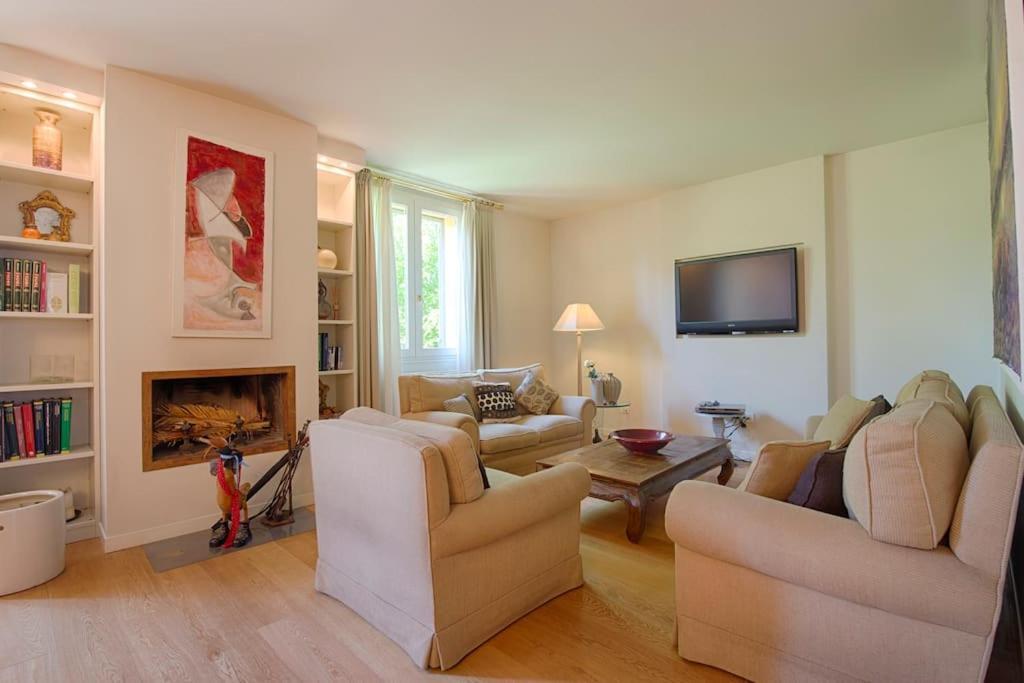 Apartment Elegant With Private Lift