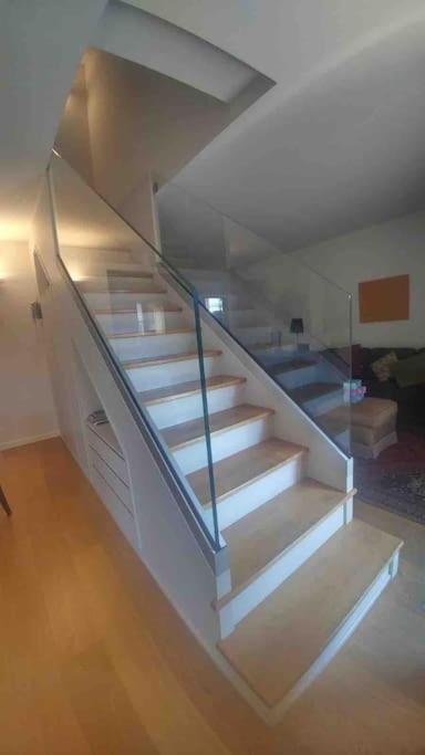 Elegant With Private Lift Apartment
