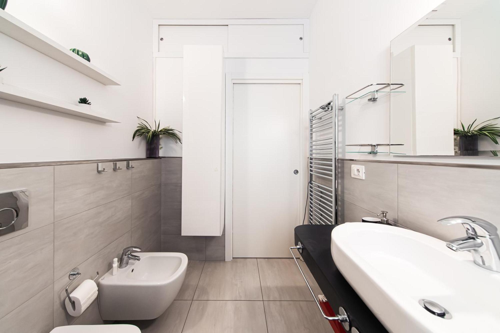 Apartment Nettuno - Private Garden In Center