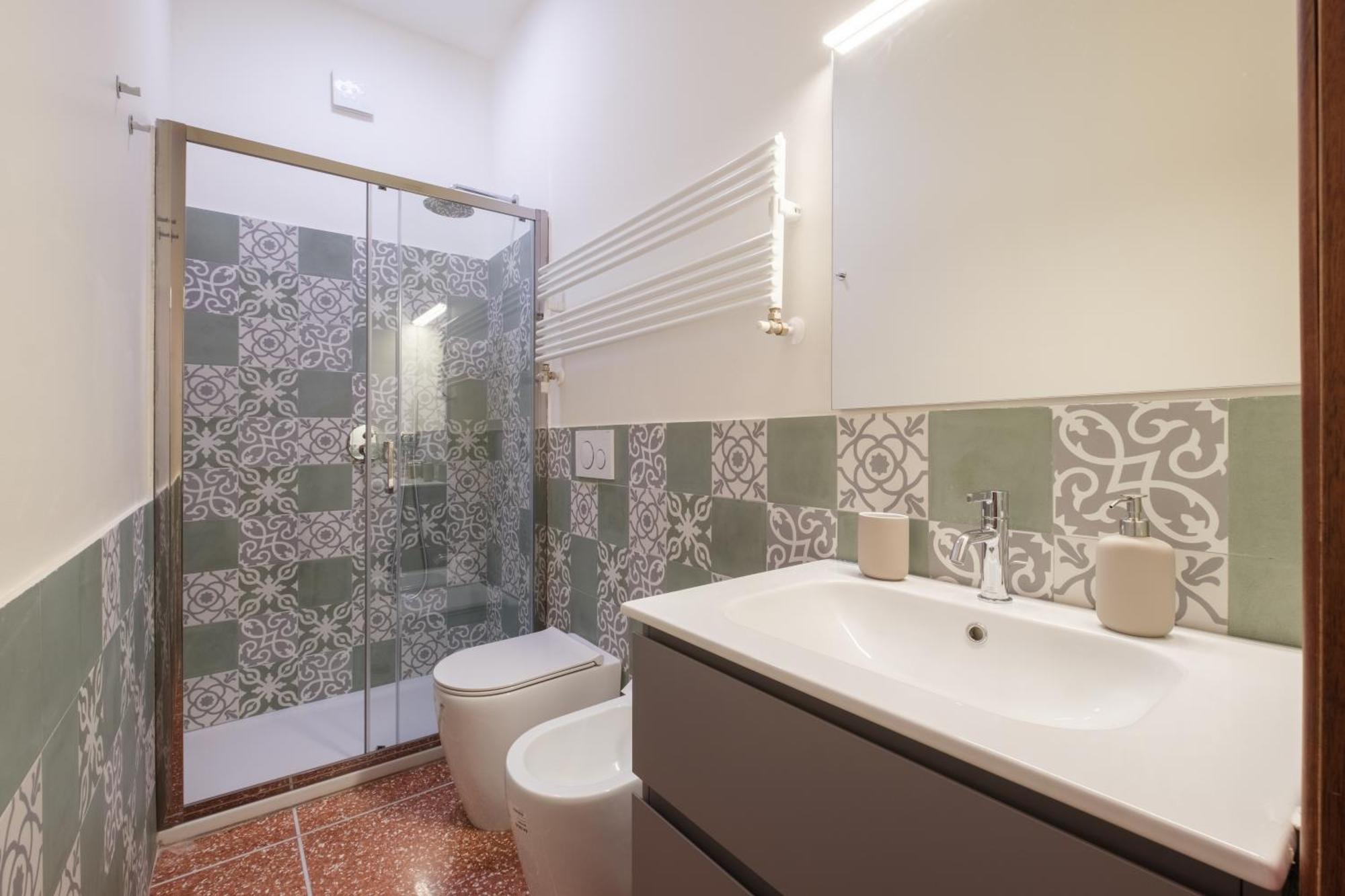 Apartment Oasis Of Tranquility Just Minutes From Downtown *